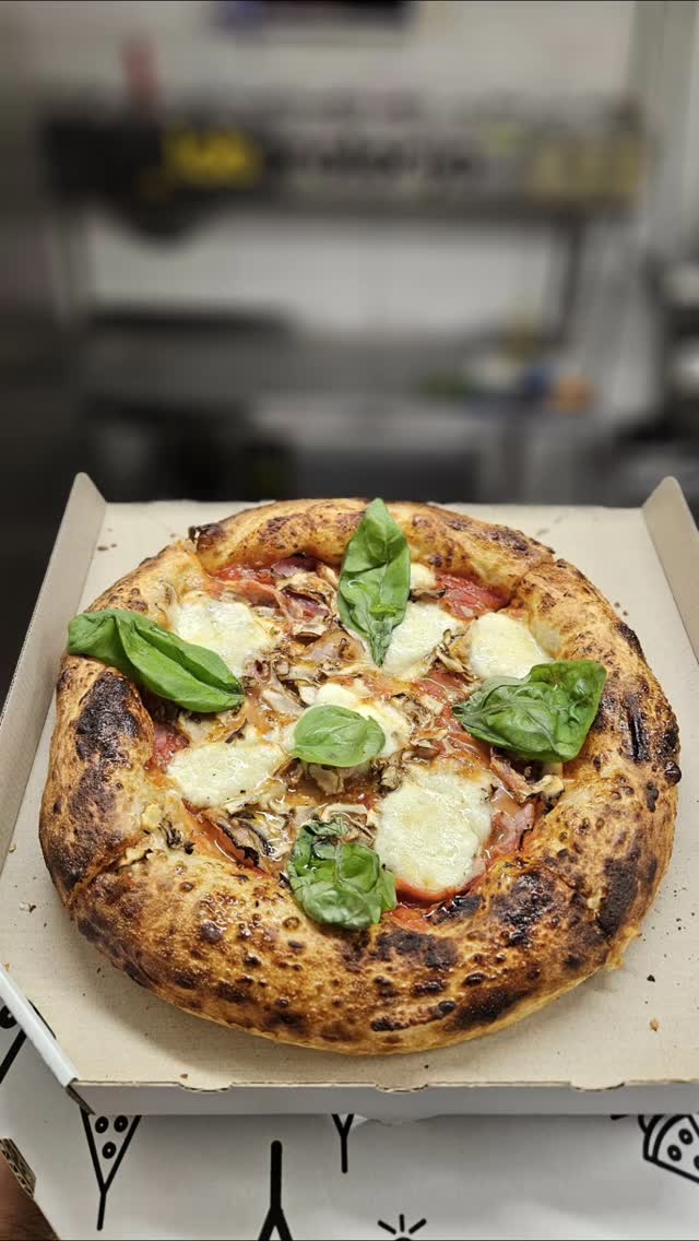 Pizza specimen